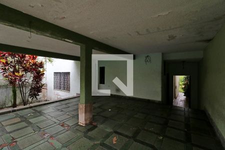 Casa à venda com 300m², 3 quartos e 2 vagasGaragem