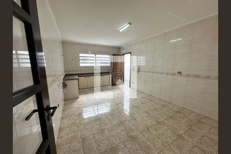 Casa à venda com 190m², 3 quartos e 2 vagasCozinha
