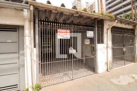 Casa à venda com 80m², 3 quartos e 1 vaga Casa à venda com 80m², 3 quartos e 1 vagaFachada