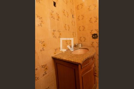 Casa à venda com 80m², 3 quartos e 1 vaga Casa à venda com 80m², 3 quartos e 1 vagaBanheiro