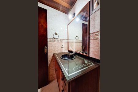 Apartamento à venda com 70m², 2 quartos e 1 vaga Apartamento à venda com 70m², 2 quartos e 1 vagaBanheiro