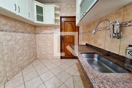 Apartamento à venda com 70m², 2 quartos e 1 vaga Apartamento à venda com 70m², 2 quartos e 1 vagaCozinha