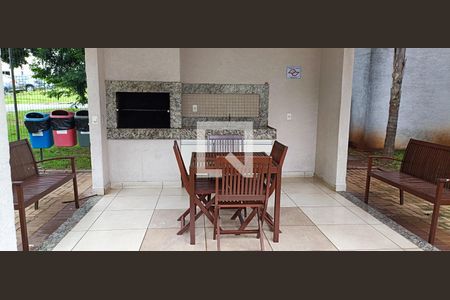 Apartamento para alugar com 44m², 2 quartos e 1 vaga Apartamento para alugar com 44m², 2 quartos e 1 vagaÁrea comum - Churrasqueira