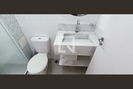 Apartamento para alugar com 44m², 2 quartos e 1 vaga Apartamento para alugar com 44m², 2 quartos e 1 vagaBanheiro