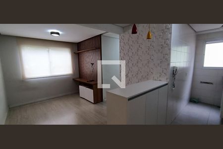 Sala de apartamento para alugar com 2 quartos, 44m² em Jardim Leonidas Moreira, São Paulo