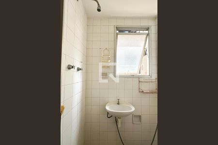 Apartamento à venda com 116m², 3 quartos e 1 vaga Apartamento à venda com 116m², 3 quartos e 1 vagaBanheiro de serviço