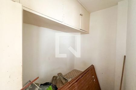 Apartamento à venda com 116m², 3 quartos e 1 vaga Apartamento à venda com 116m², 3 quartos e 1 vagaQuarto de Serviço