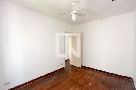 Apartamento à venda com 116m², 3 quartos e 1 vaga Apartamento à venda com 116m², 3 quartos e 1 vagaQuarto 02