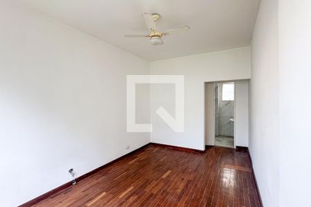 Apartamento à venda com 116m², 3 quartos e 1 vaga Apartamento à venda com 116m², 3 quartos e 1 vagaSuíte