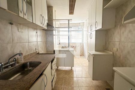 Apartamento à venda com 116m², 3 quartos e 1 vaga Apartamento à venda com 116m², 3 quartos e 1 vagaCozinha