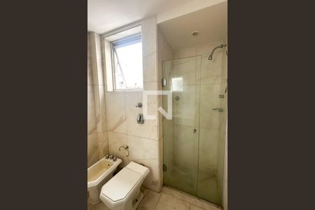 Apartamento à venda com 116m², 3 quartos e 1 vaga Apartamento à venda com 116m², 3 quartos e 1 vagaBanheiro Social