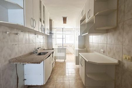 Apartamento à venda com 116m², 3 quartos e 1 vaga Apartamento à venda com 116m², 3 quartos e 1 vagaCozinha