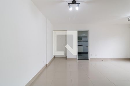 Sala de apartamento para alugar com 2 quartos, 72m² em Vila Nova Conceição, São Paulo