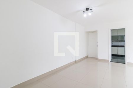 Sala de apartamento para alugar com 2 quartos, 72m² em Vila Nova Conceição, São Paulo