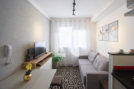 Sala de apartamento para alugar com 1 quarto, 28m² em Jardim Mirante, São Paulo