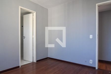 Apartamento à venda com 166m², 4 quartos e 1 vaga Apartamento à venda com 166m², 4 quartos e 1 vagaSuíte