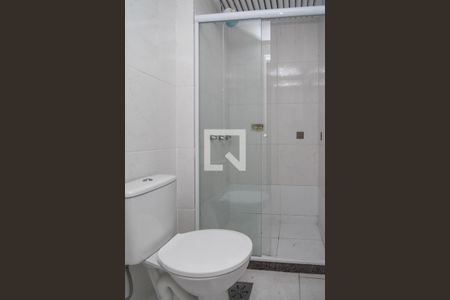 Apartamento à venda com 166m², 4 quartos e 1 vaga Apartamento à venda com 166m², 4 quartos e 1 vagaBanheiro Social