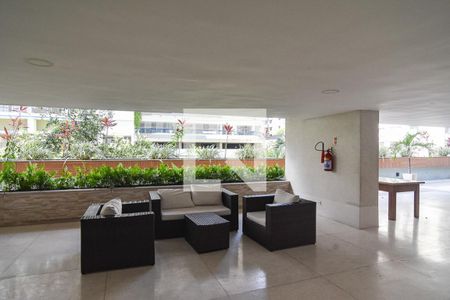 Apartamento à venda com 166m², 4 quartos e 1 vaga Apartamento à venda com 166m², 4 quartos e 1 vagaÁrea comum