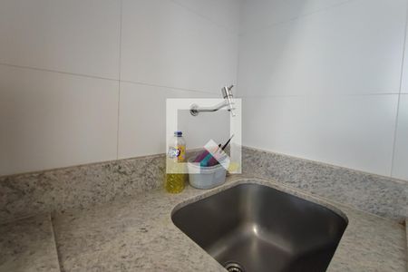 Casa de condomínio à venda com 290m², 3 quartos e 4 vagasÁrea de Serviço