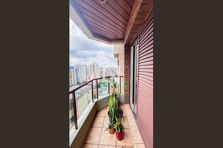 Apartamento à venda com 129m², 2 quartos e 2 vagasSuíte Varanda