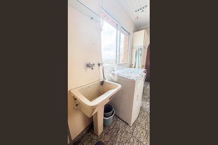 Apartamento à venda com 129m², 2 quartos e 2 vagasÁrea de Serviço