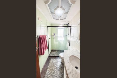 Apartamento à venda com 129m², 2 quartos e 2 vagasBanheiro