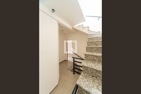 Casa de condomínio à venda com 102m², 2 quartos e 1 vagaHall da Escada