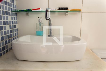 Casa à venda com 355m², 3 quartos e 6 vagas Casa à venda com 355m², 3 quartos e 6 vagasBanheiro de Serviço