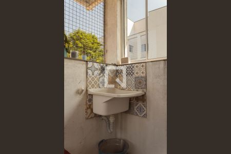 Casa à venda com 355m², 3 quartos e 6 vagas Casa à venda com 355m², 3 quartos e 6 vagasVaranda do Quarto 3