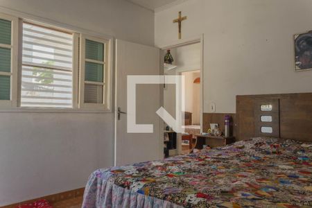 Casa à venda com 355m², 3 quartos e 6 vagas Casa à venda com 355m², 3 quartos e 6 vagasQuarto 3