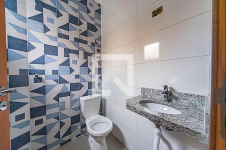 Casa de condomínio à venda com 89m², 2 quartos e 1 vagaBanheiro do Quarto 2