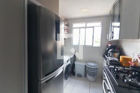 Apartamento à venda com 54m², 2 quartos e 1 vaga Apartamento à venda com 54m², 2 quartos e 1 vagaCozinha e Área de Serviço