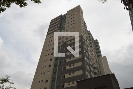 Apartamento para alugar com 55m², 2 quartos e 1 vagaFachada