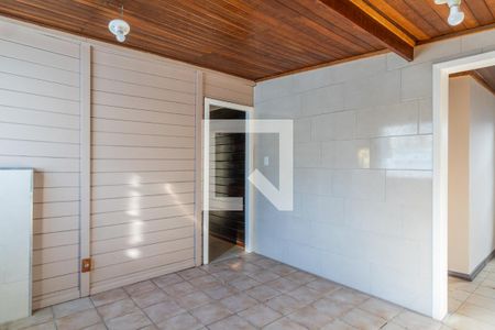 Casa à venda com 100m², 2 quartos e 2 vagas Casa à venda com 100m², 2 quartos e 2 vagasCozinha e Área de Serviço