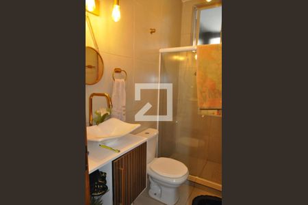 Casa à venda com 185m², 4 quartos e 1 vagaBanheiro