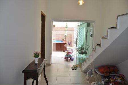 Casa à venda com 185m², 4 quartos e 1 vagaCorredor