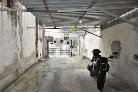 Casa à venda com 185m², 4 quartos e 1 vagaÁrea comum