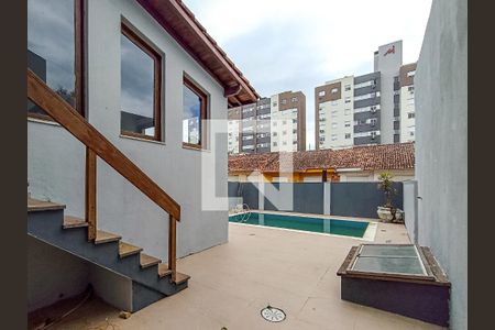 Casa de condomínio à venda com 220m², 3 quartos e 2 vagas Casa de condomínio à venda com 220m², 3 quartos e 2 vagasÁrea externa
