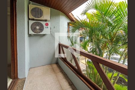 Casa de condomínio à venda com 220m², 3 quartos e 2 vagas Casa de condomínio à venda com 220m², 3 quartos e 2 vagasVaranda do Quarto 1