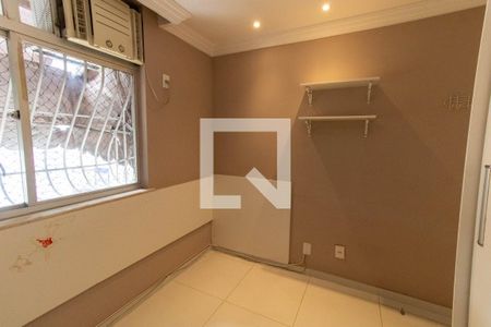 Apartamento à venda com 100m², 3 quartos e 2 vagasQuarto 1