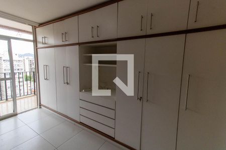 Apartamento à venda com 100m², 3 quartos e 2 vagasSuíte 
