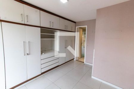 Apartamento à venda com 100m², 3 quartos e 2 vagasSuíte 