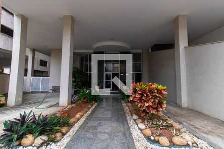 Apartamento à venda com 100m², 3 quartos e 2 vagasEntrada 