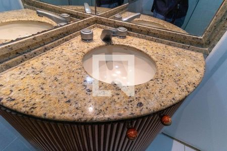 Apartamento à venda com 100m², 3 quartos e 2 vagasBanheiro Social