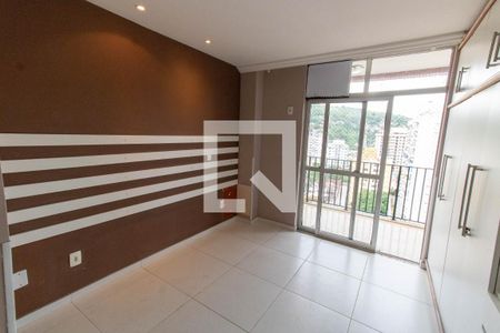 Apartamento à venda com 100m², 3 quartos e 2 vagasSuíte 