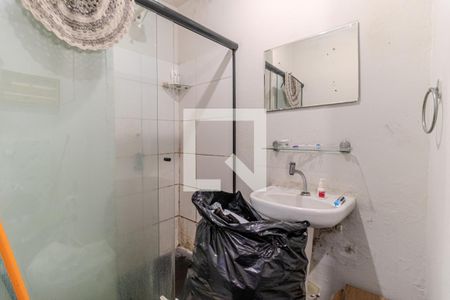 Banheiro de kitnet/studio à venda com 1 quarto, 32m² em Santa Ifigênia, São Paulo