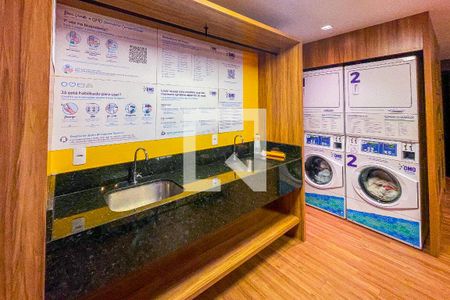 Studio para alugar com 24m², 1 quarto e sem vaga Studio para alugar com 24m², 1 quarto e sem vagaLavanderia