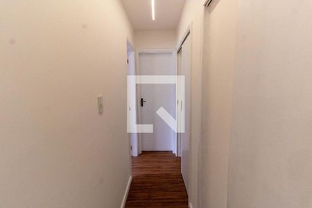 Apartamento para alugar com 75m², 2 quartos e sem vaga Apartamento para alugar com 75m², 2 quartos e sem vagaCorredor