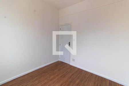 Apartamento para alugar com 75m², 2 quartos e sem vaga Apartamento para alugar com 75m², 2 quartos e sem vagaQuarto