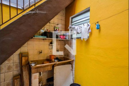 Casa à venda com 165m², 3 quartos e 2 vagasQuintal